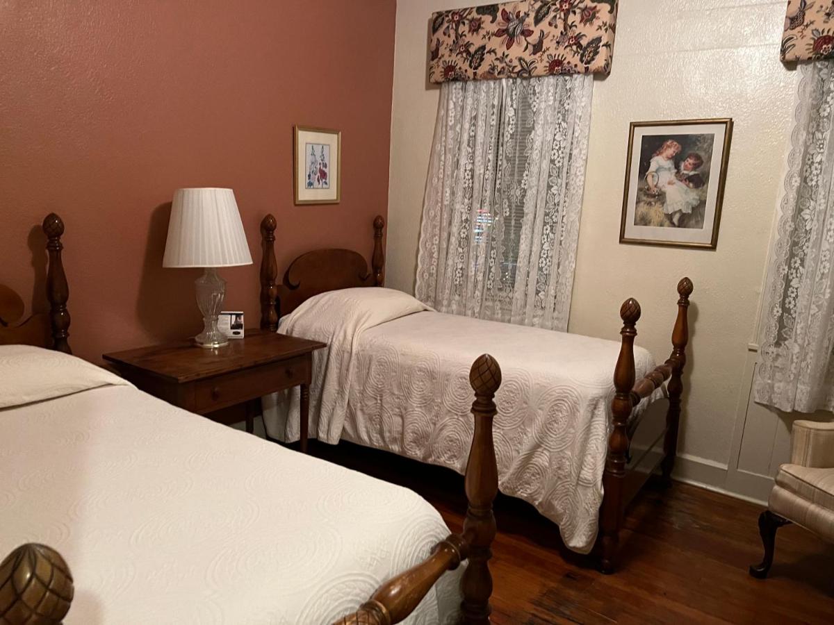 Inn at the Olde Silk Mill - Housity