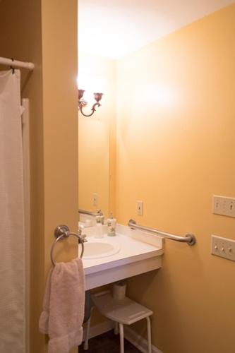 Inn at the Olde Silk Mill - Housity