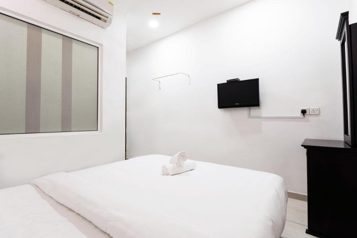 ANT HOTEL - Housity