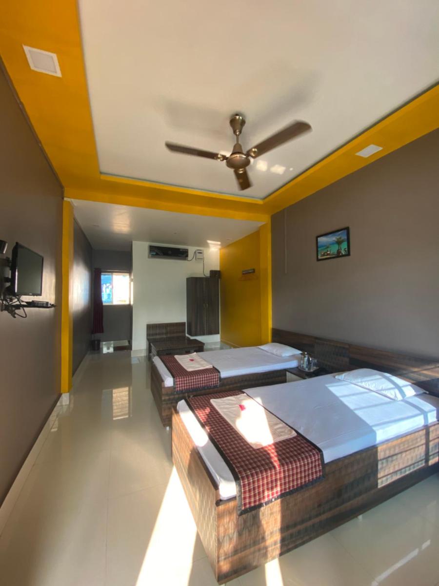 APURBA GUEST HOUSE - Housity