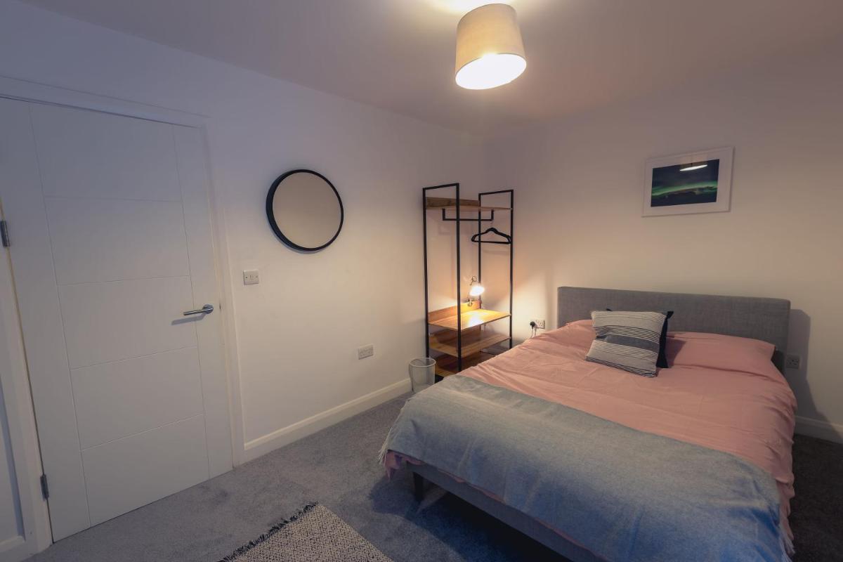 Bedminster Parade - Housity