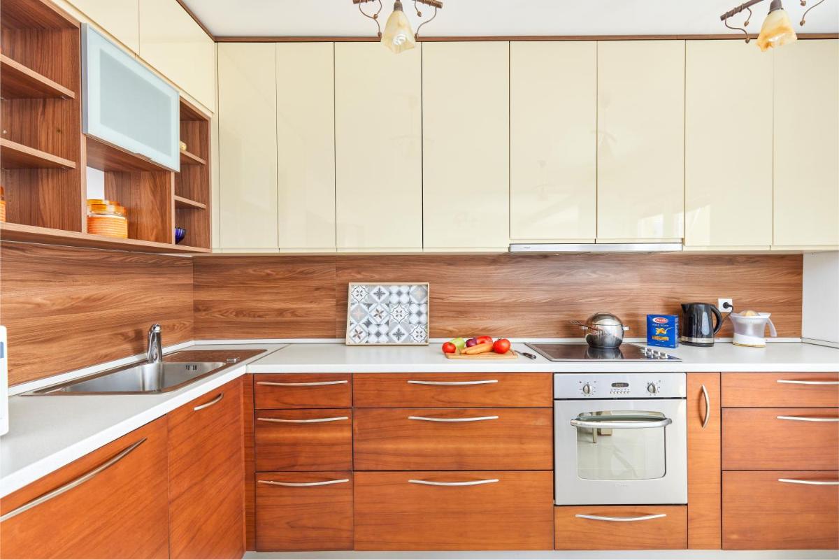 Dimitris Apartments - Housity