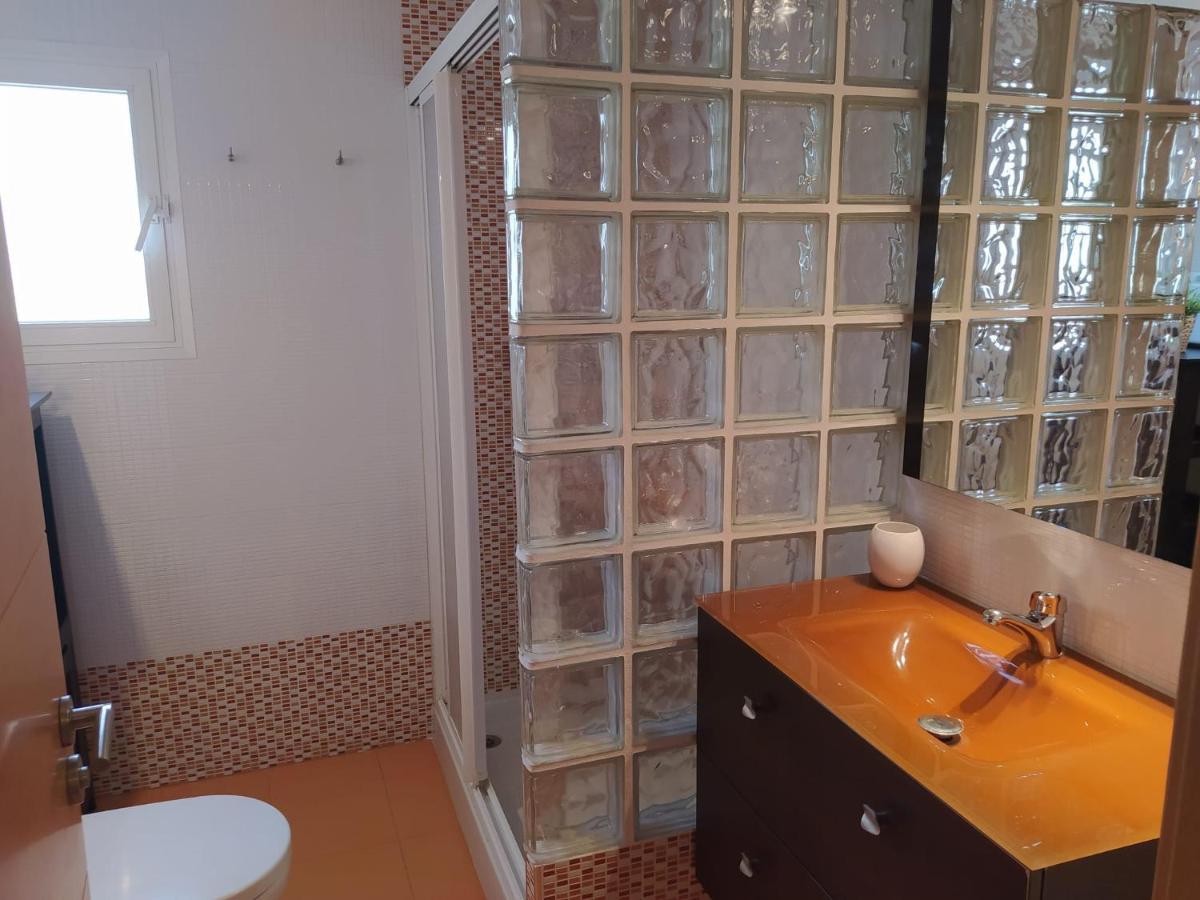 Acapulco Fuengirola holidays - Housity