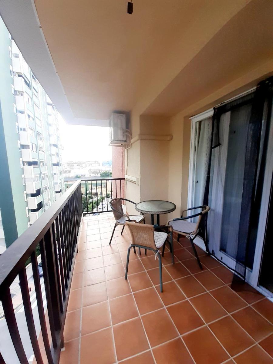 Acapulco Fuengirola holidays - Housity