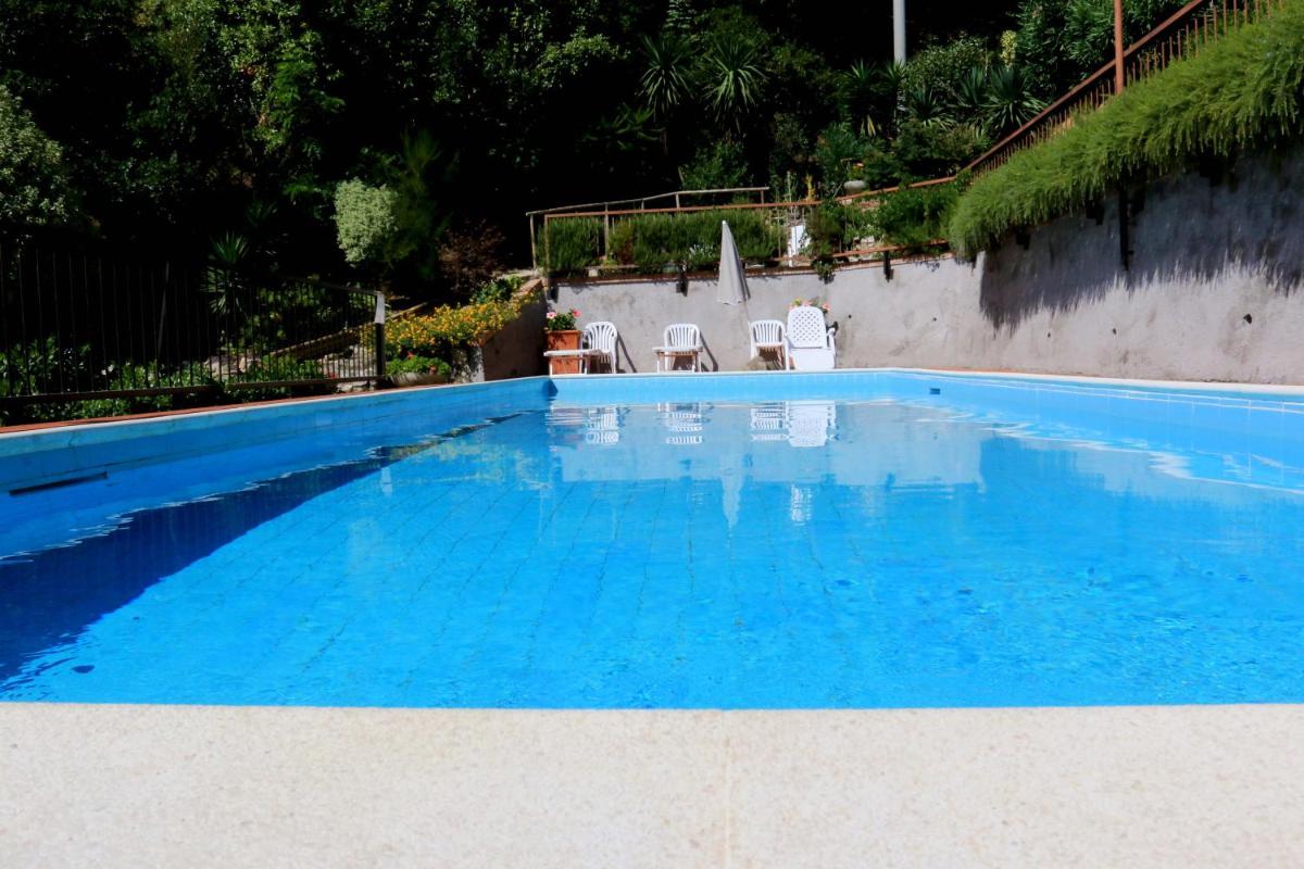 Hidden Gem Apartment with Swimming Pool - Housity