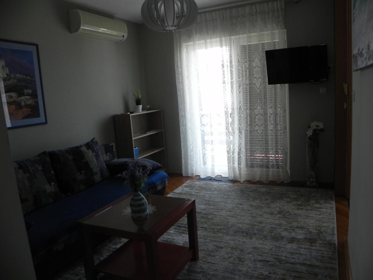 Apartments Katalenić - Housity