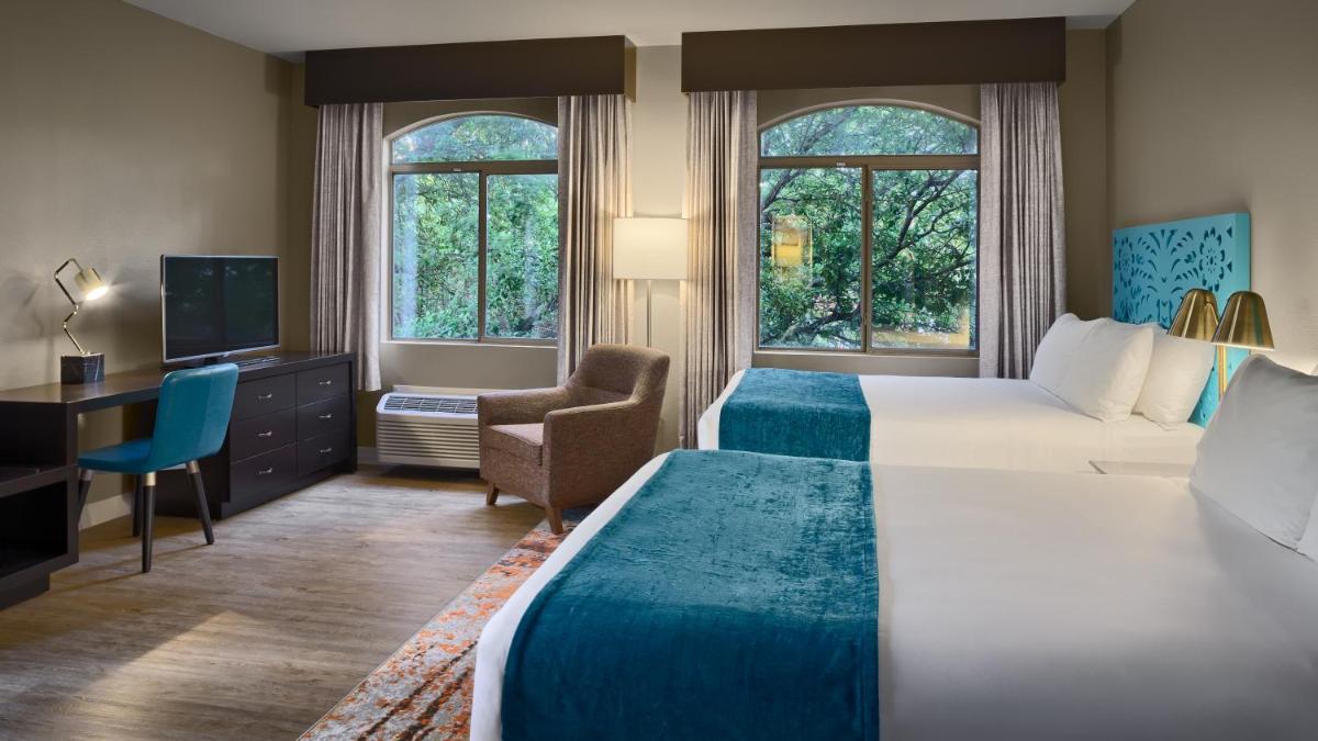 Hotel Indigo San Antonio Riverwalk, an IHG Hotel - Housity