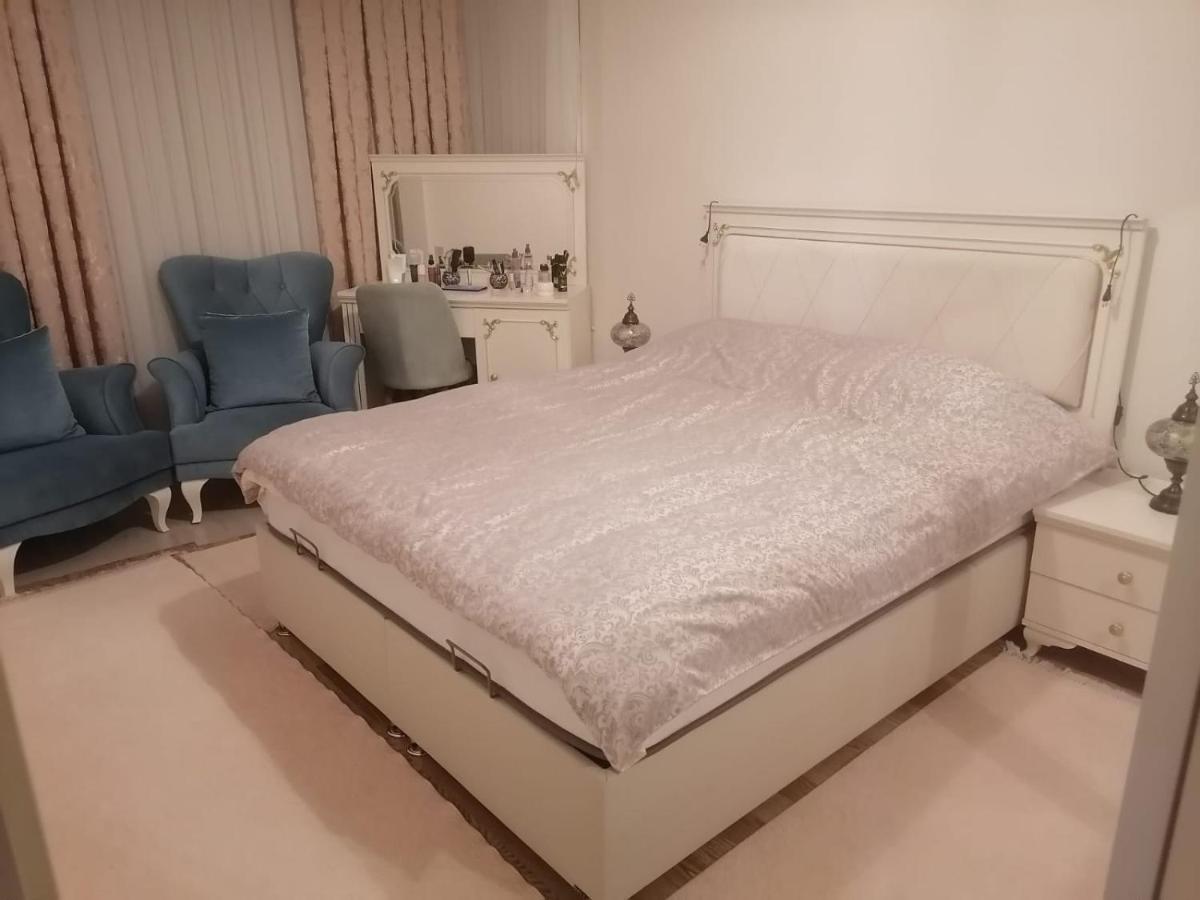 Red Amor Guest House - Housity