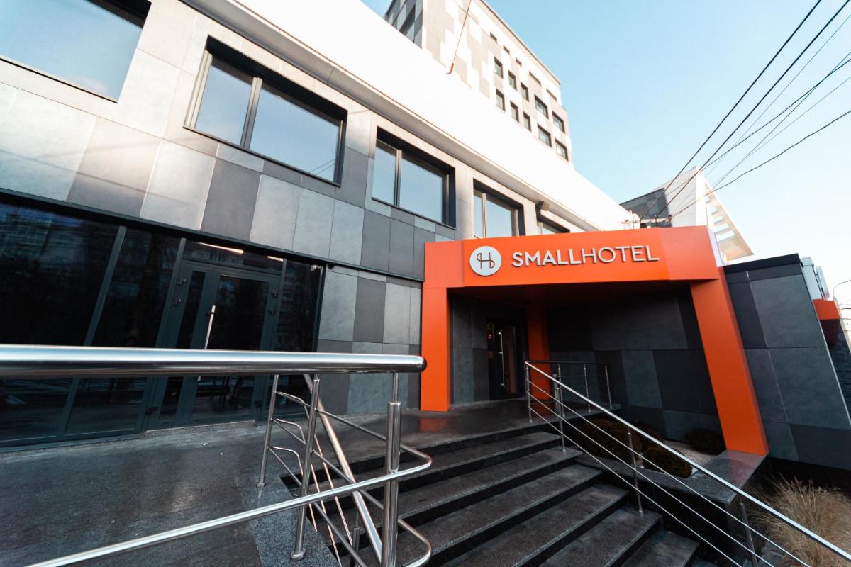 SMALL HOTEL - Housity