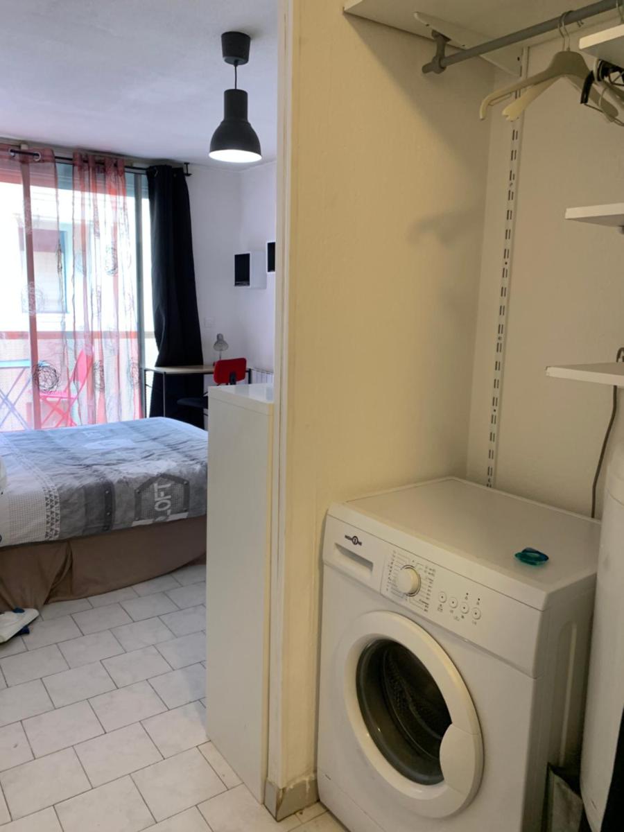 Nîmes studio parking Dhuoda - Housity