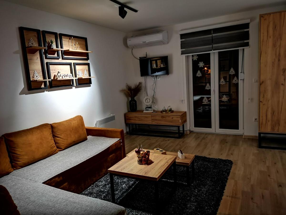 Apartman Mali Raj Zlatar - Housity