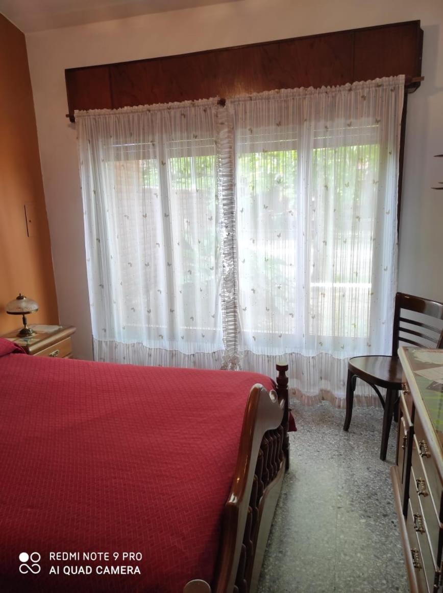 Casa en barrio Villa Elvina - Housity