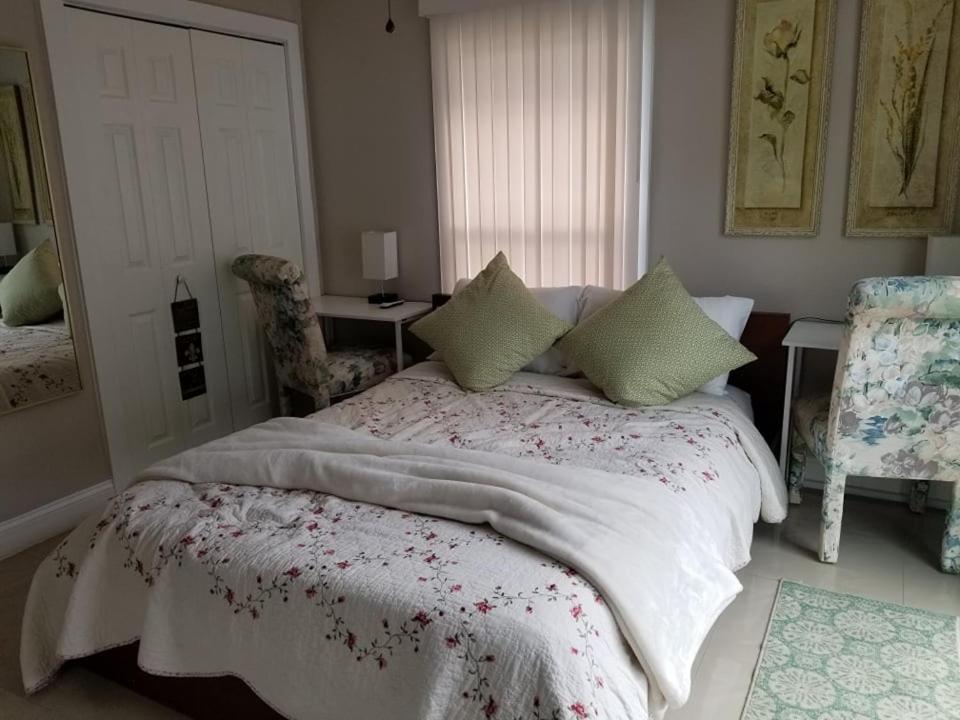 Naples' Hidden Gem - Housity