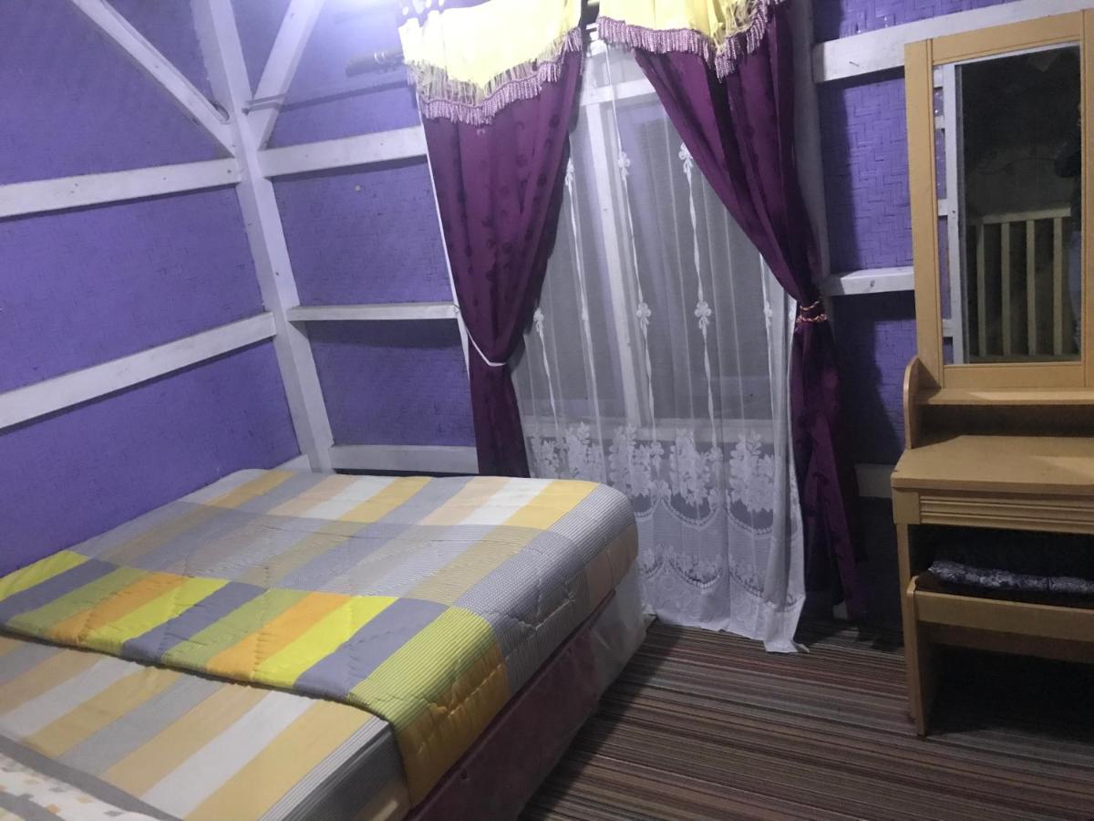 PinkHomestay Ciwidey - Housity