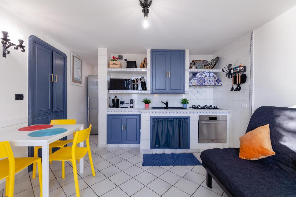 Casa Rosa - Sea View & Terrace Apartment - Housity