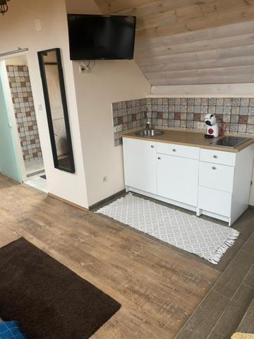 Pázmánd diófa apartman - Housity