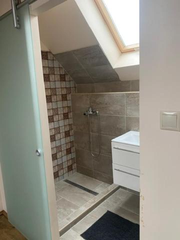 Pázmánd diófa apartman - Housity