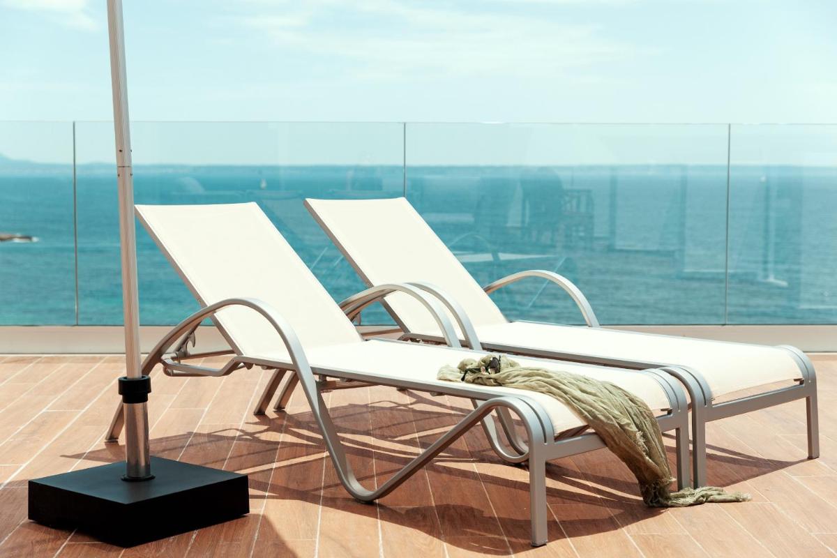 Un balcón o terraza de Aparthotel Ponent Mar