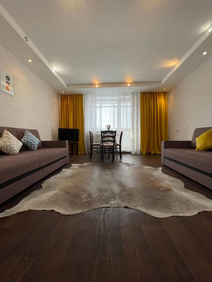 Suitetrails - Apartment On Zheleznodorozhnaya