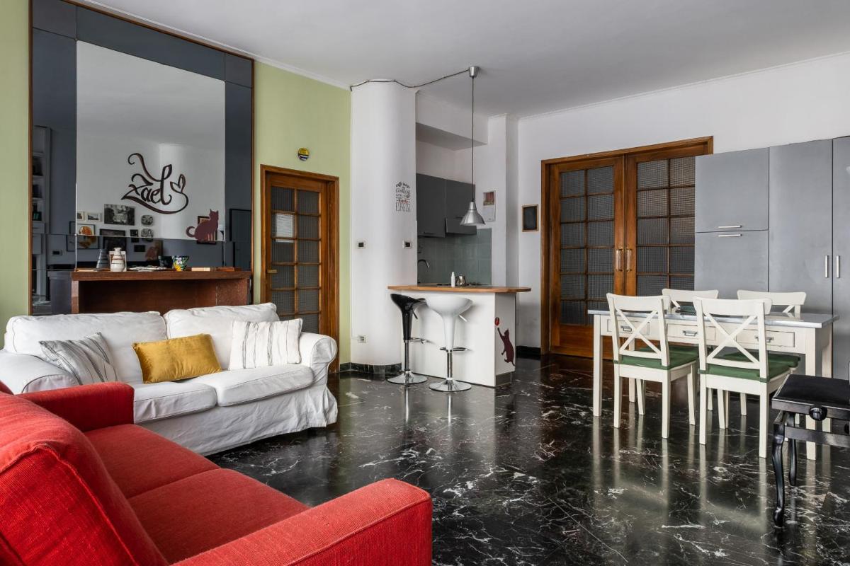 Boldrini apartment with balcony by Wonderful Italy - Housity