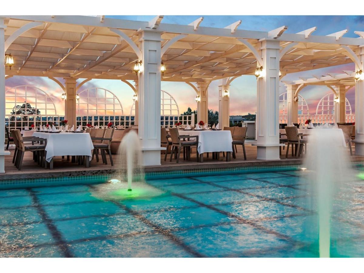 Kaya Artemis Resort & Casino - Housity