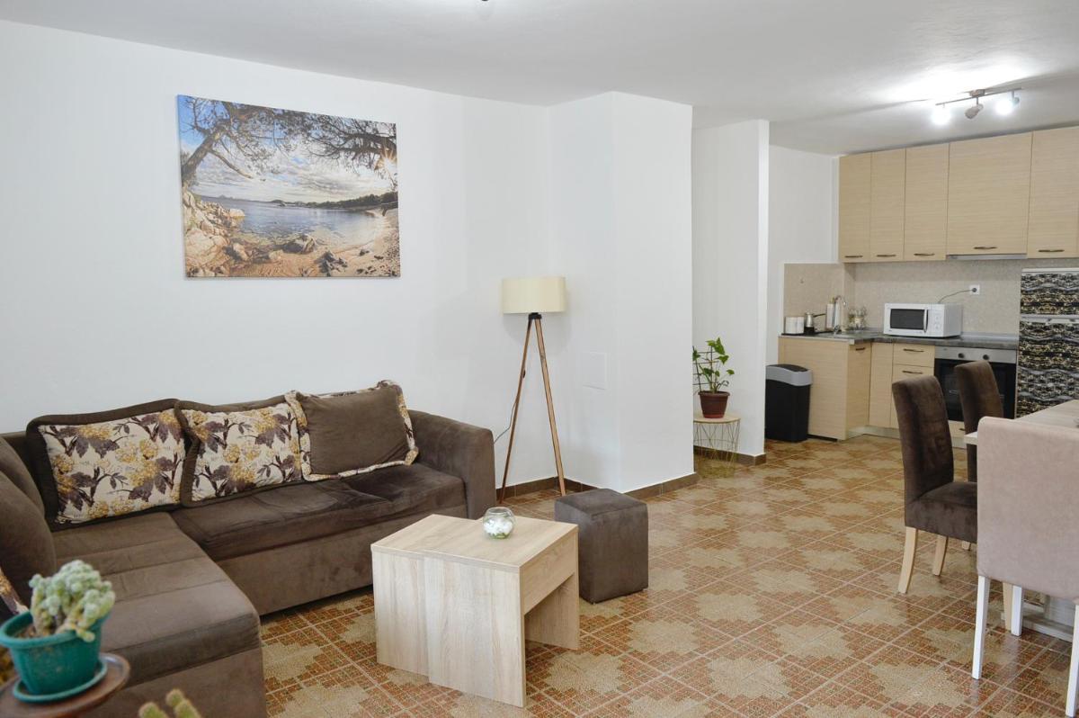 Stone house Dobrota,FREE PRIVATE PARKING - Housity