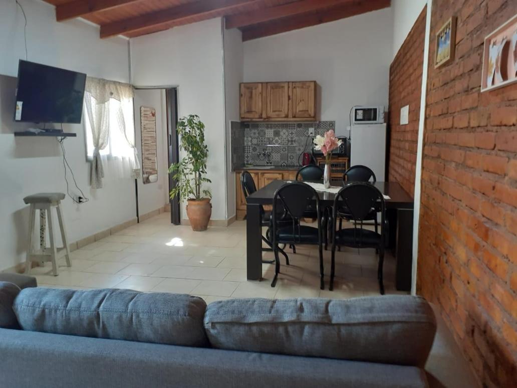 Zapala Dptos por día - Housity