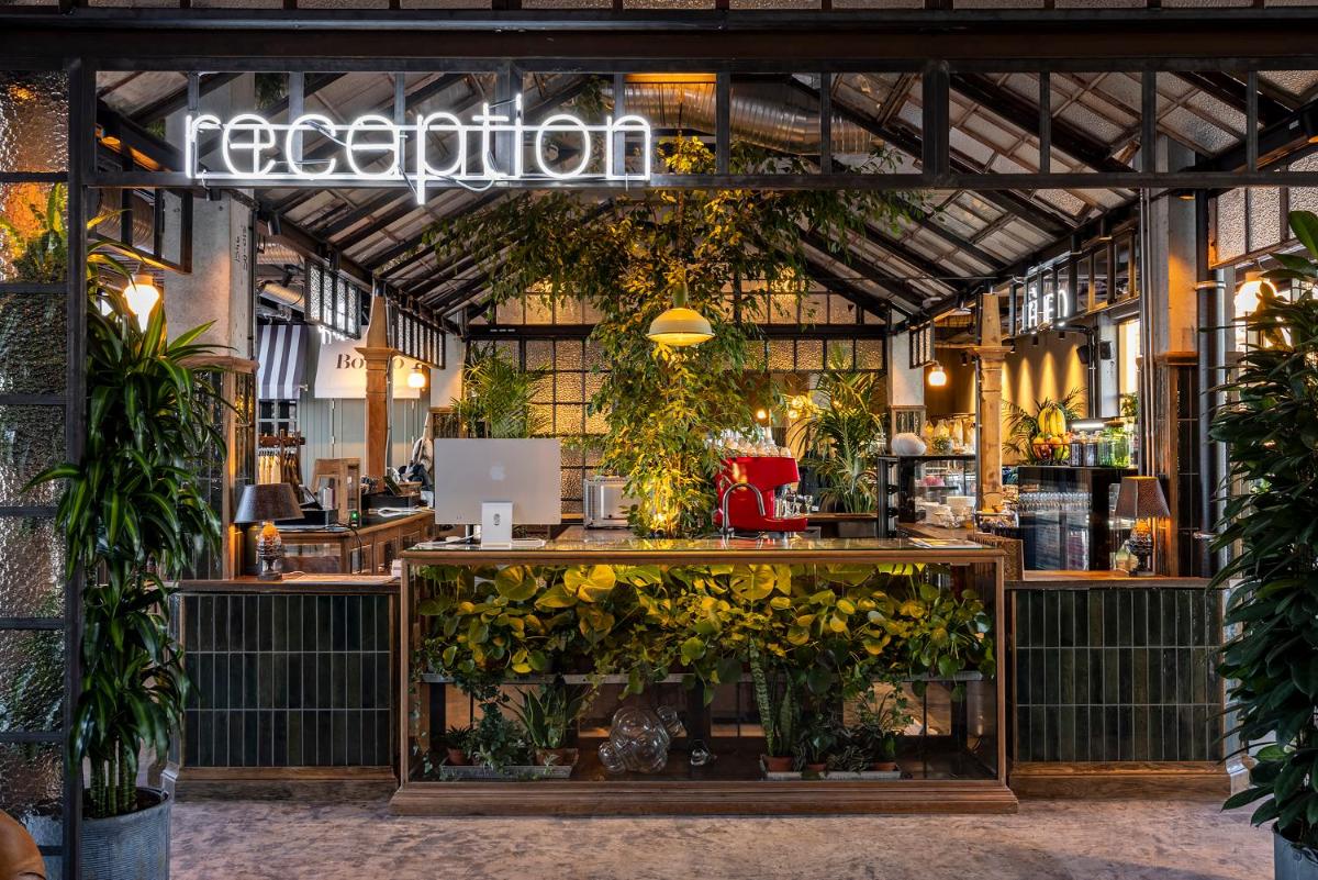 The Greenhouse Hotel - Housity