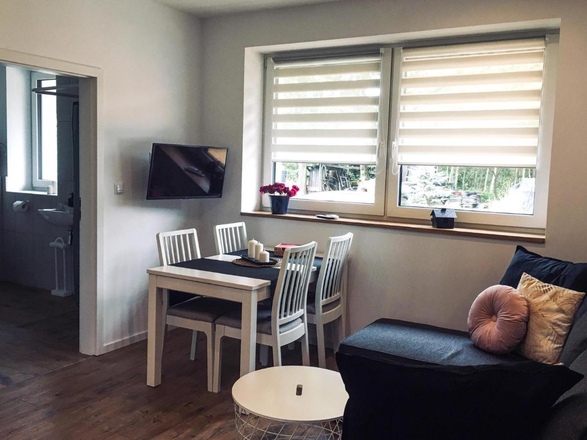 DOMEK U MARKA Zator - Housity