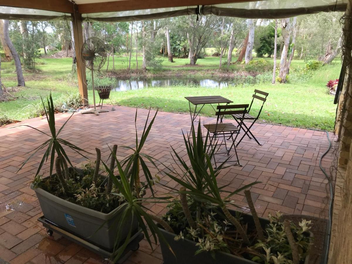 Noosa Lake Weyba - Housity