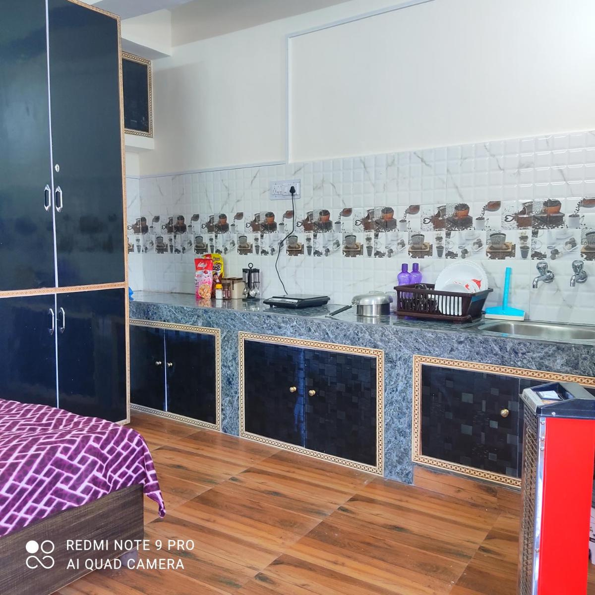 Suitetrails - Trushali Homestay