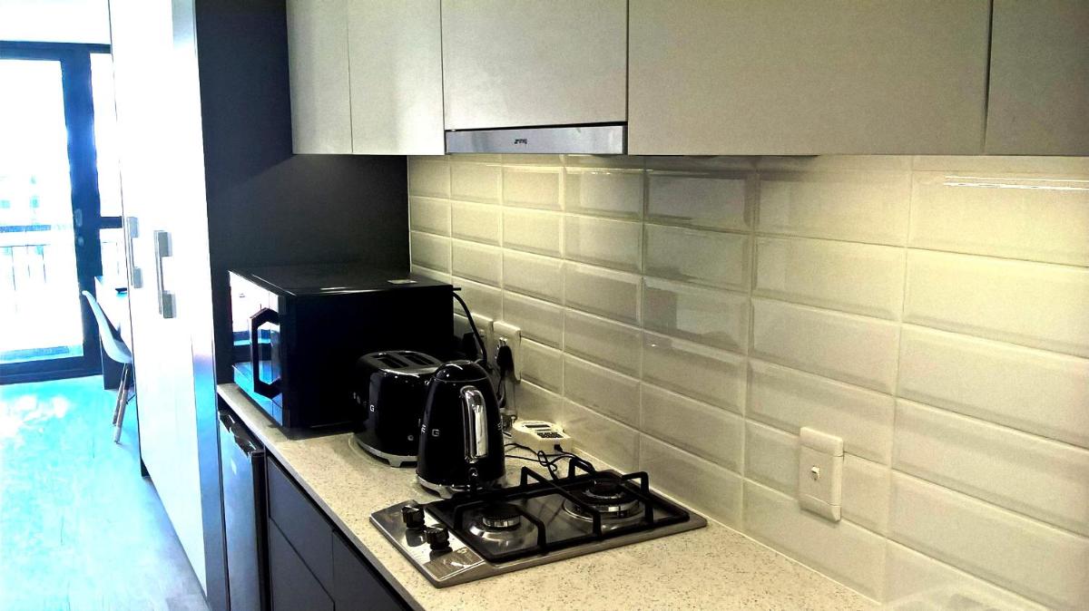 1 on albert Studio Apartments - Housity
