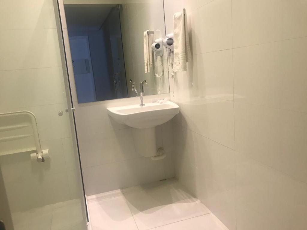 Absolut Confort Suites - Housity