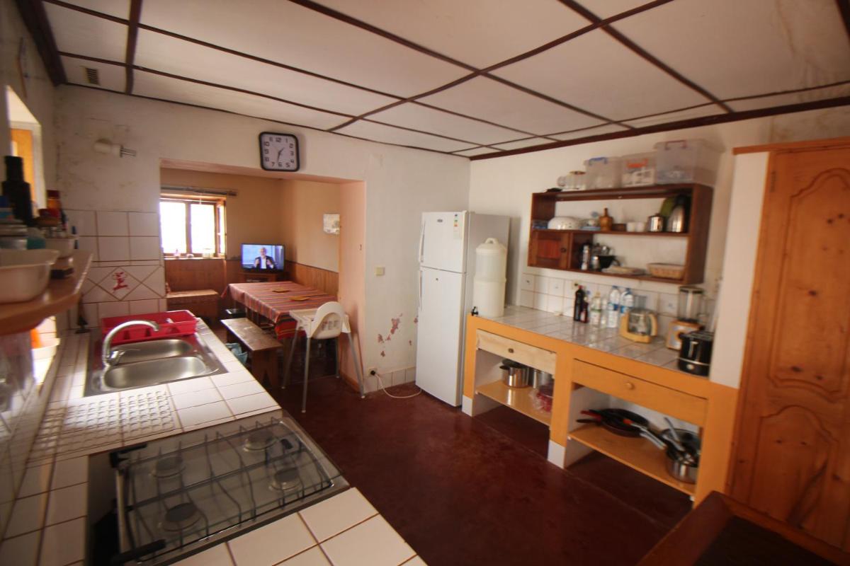 Suitetrails - Casa Evora Calheta - Typical fisherman's house on beach, whole house privatization