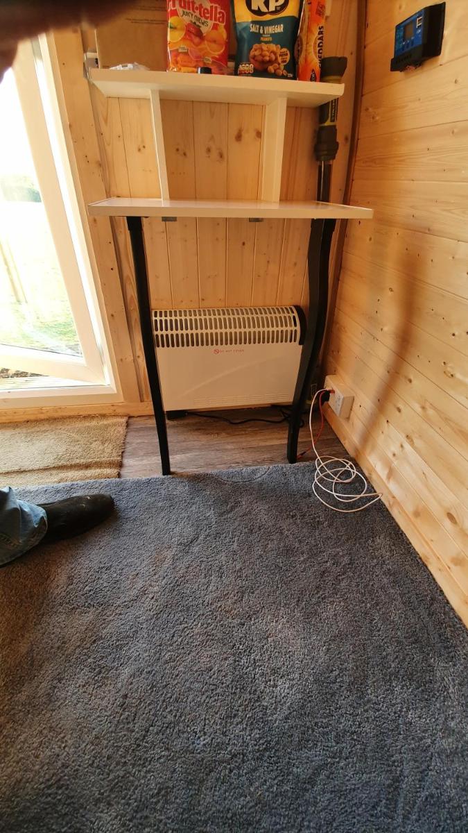 Nelson Park Riding Centre Ltd - Fox Pod Glamping Pod - Housity