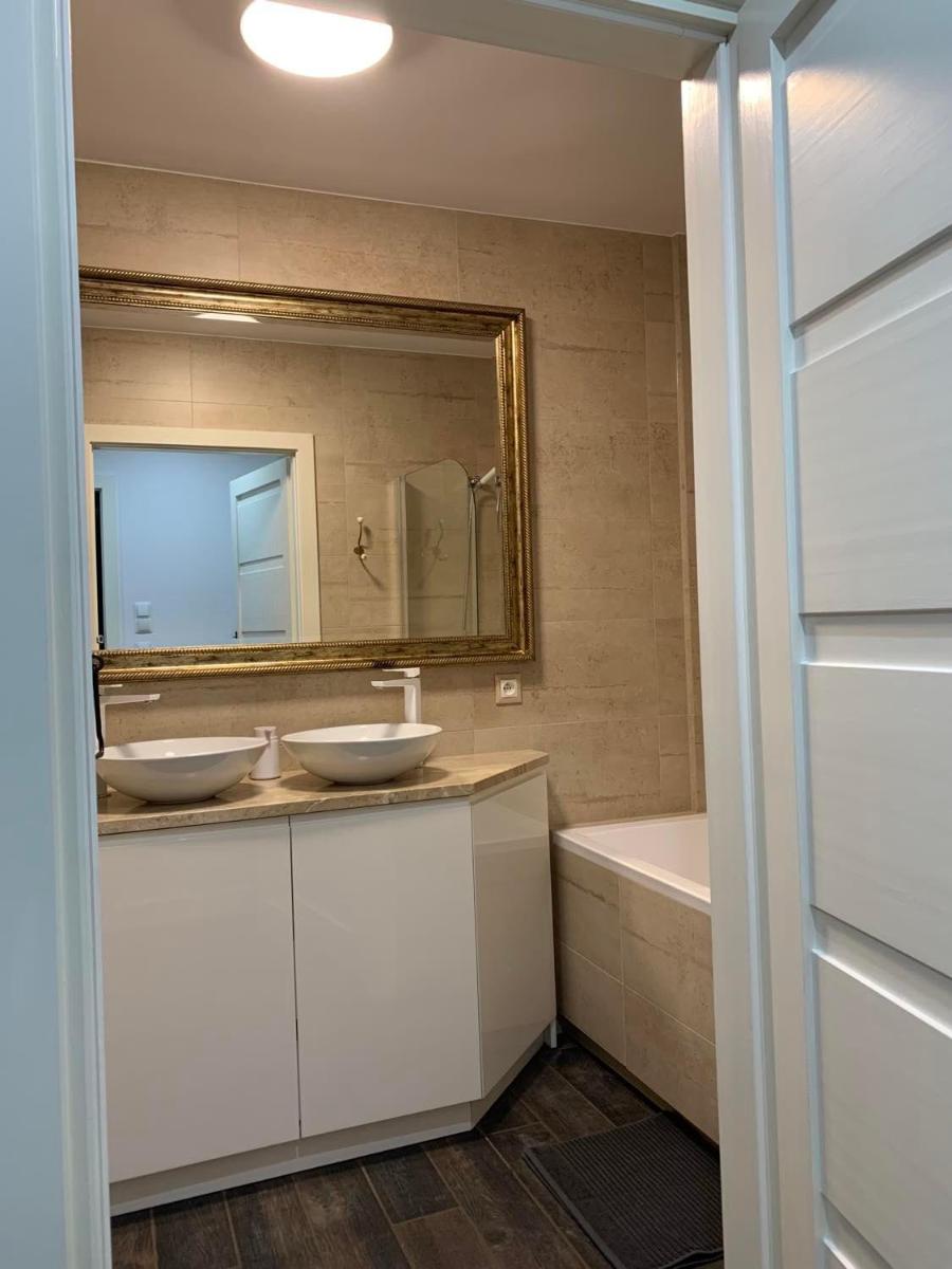 Apartament Jędrzejów - Housity
