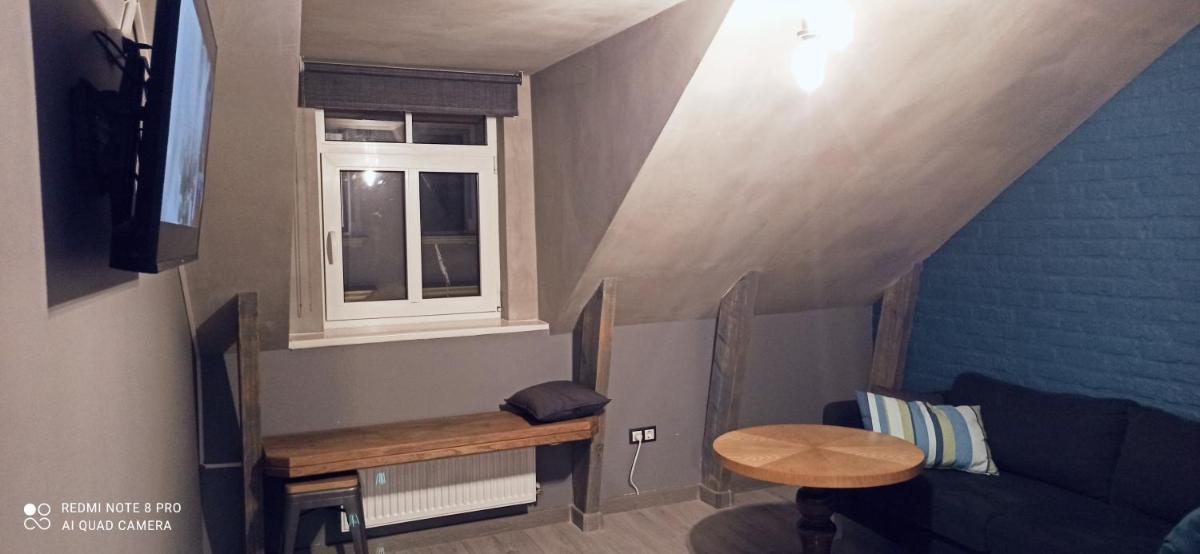 Old Town Cute Flat 2 beds 2 baths - Housity