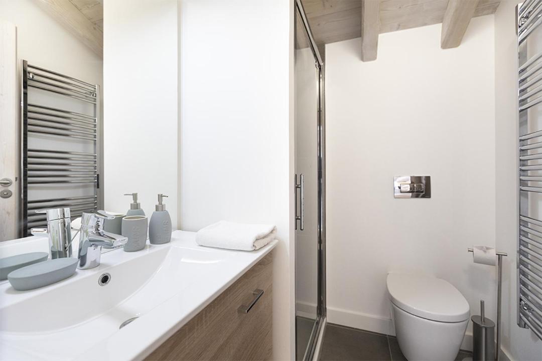 Salle de bains dans l'établissement TERRESENS - Le Hameau de Barthélémy