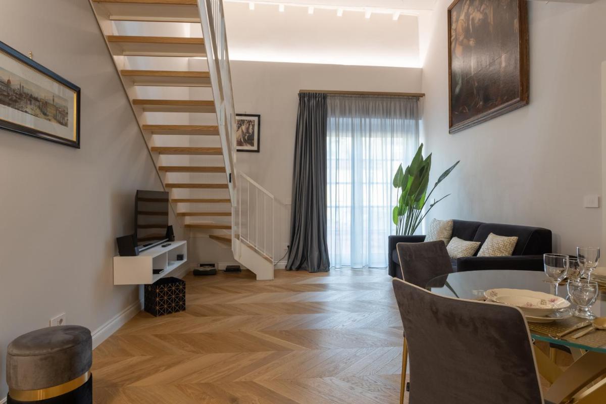 Studio Duomo Michelangelo close to the Dome - Housity