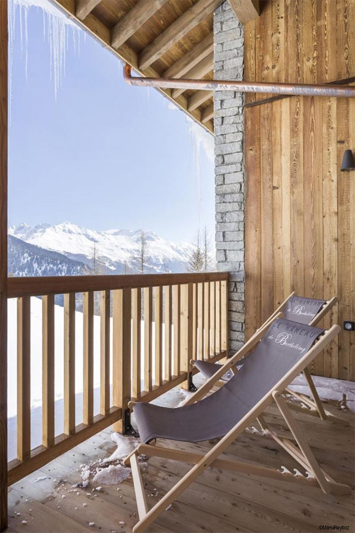 Vue générale sur la montagne ou vue sur la montagne depuis l'appart'hôtel