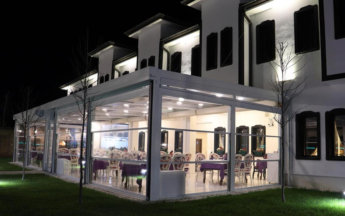 Hotel Vila Zana - Housity