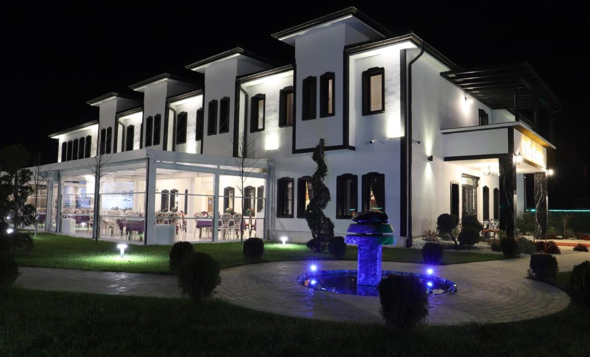 Hotel Vila Zana - Housity
