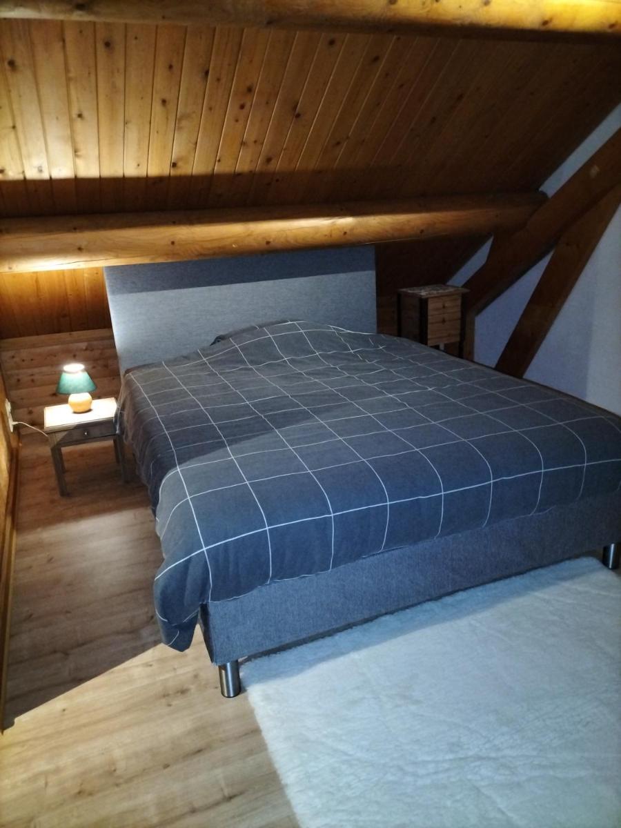 Gîte du Cheval Blanc à Houmont - Housity