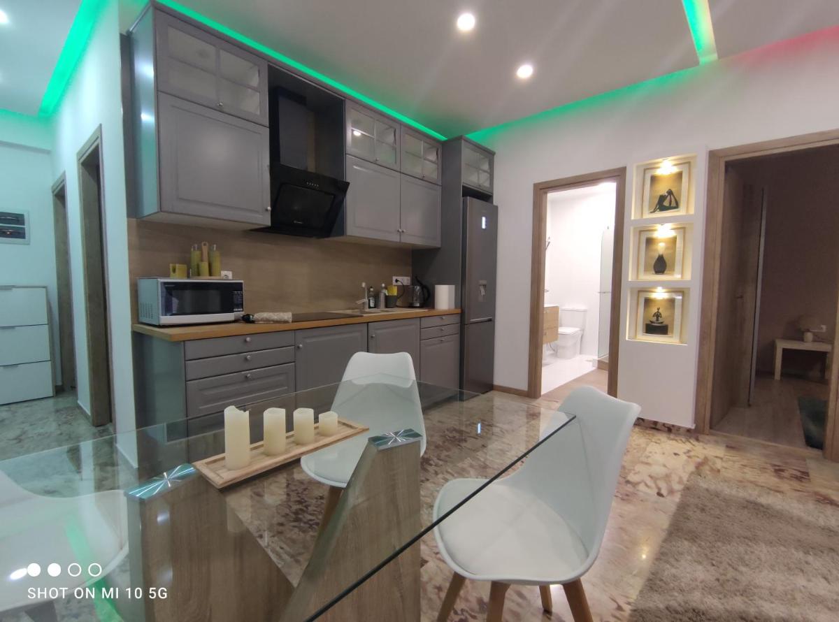 Lovely luxury apartment Sokratous 133, Kallithea - Housity