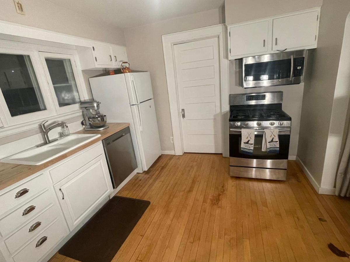 The house on the hill in Milwaukee - Housity