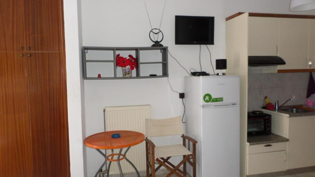 Top Floor Studio - Housity
