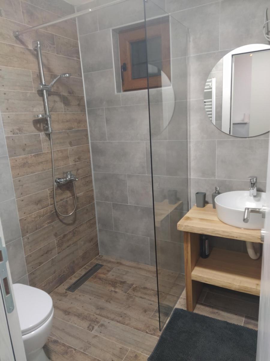 Domacinstvo Kod Gere - Housity