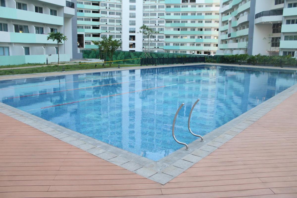 A2J Huge Modern Luxury 2BR Balcony Suite Near Ever Gotesco - Housity