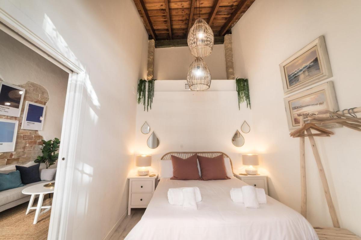 Casola Beach House - Housity