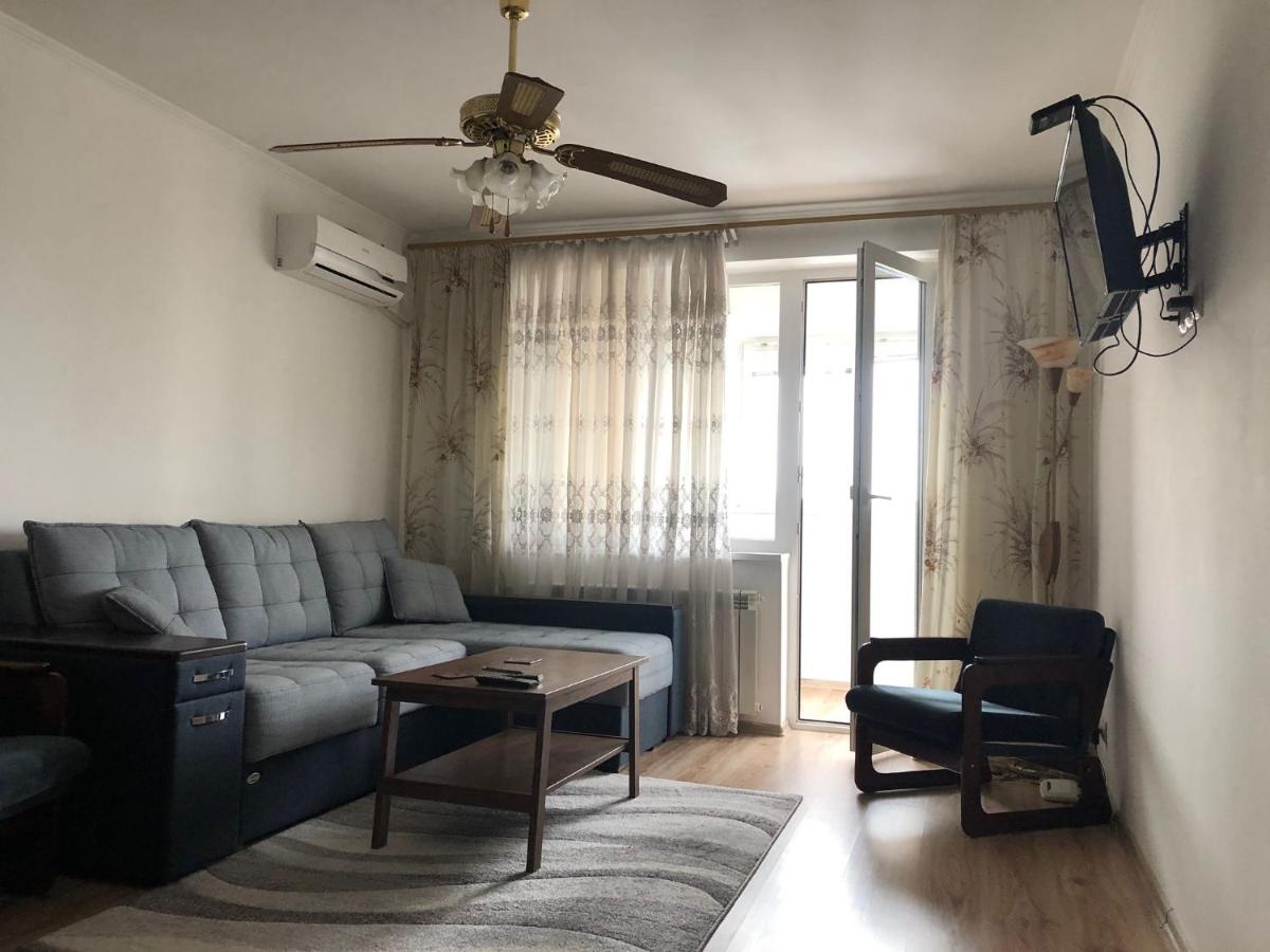 Clean apartment on Lunacharskogo street - Housity